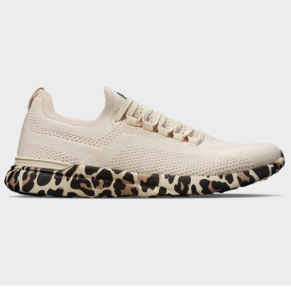 NEW APL TECHLOOM BREEZE PARCHMENT//LEOPARD SZ 12